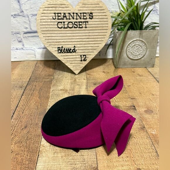 Frank Olive Vintage 100% wool magenta black Ladies Hat Private collection - Picture 1 of 12
